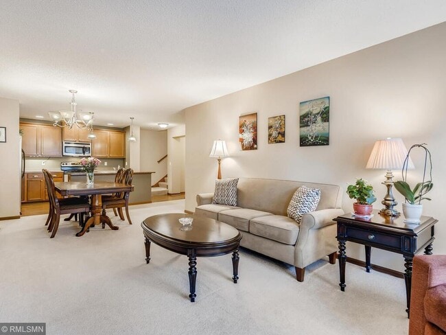 Building Photo - 3421 Maureen Lane