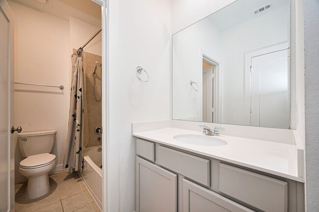 Building Photo - 18311 Licola Mdw Ln