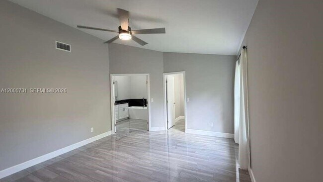 Building Photo - 1498 Beche St SE