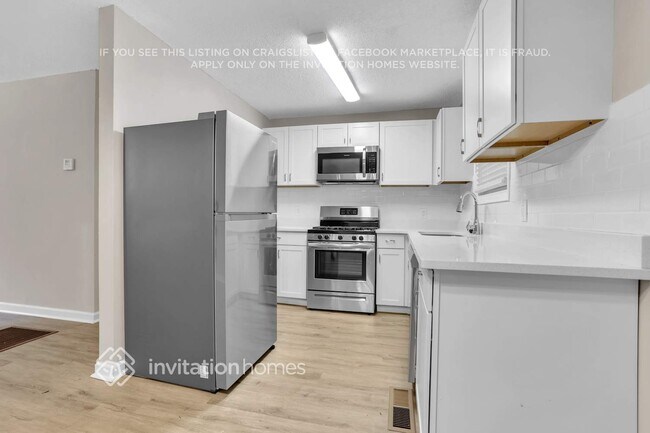 Building Photo - 353 Simca St SE