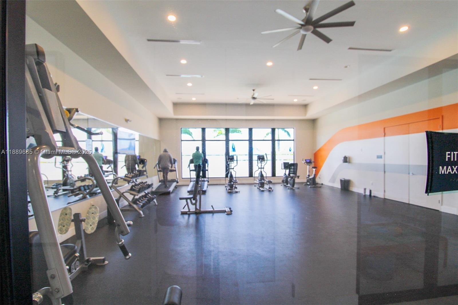 Community - 21016 NE 2nd Ct