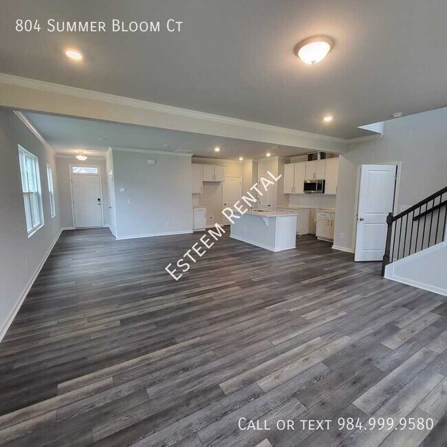 Building Photo - 804 Summer Bloom Ct