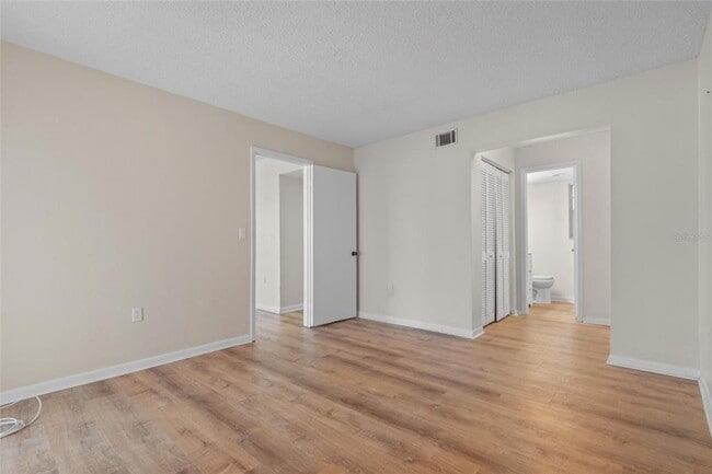 Building Photo - 230 N Bayshore Blvd