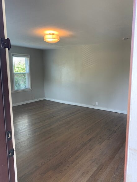 Living Room - 5309 East Side Ave