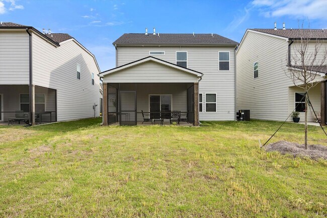 Building Photo - 2117 Firelight Wy