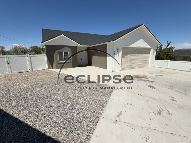 Building Photo - 149 Buena Vista Dr