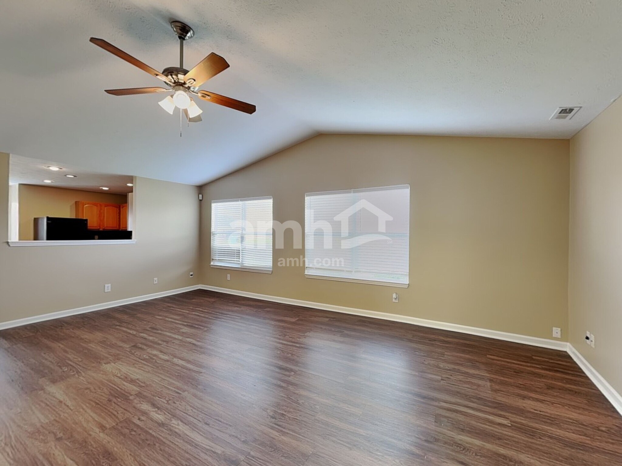 Building Photo - 829 Stonehenge Way