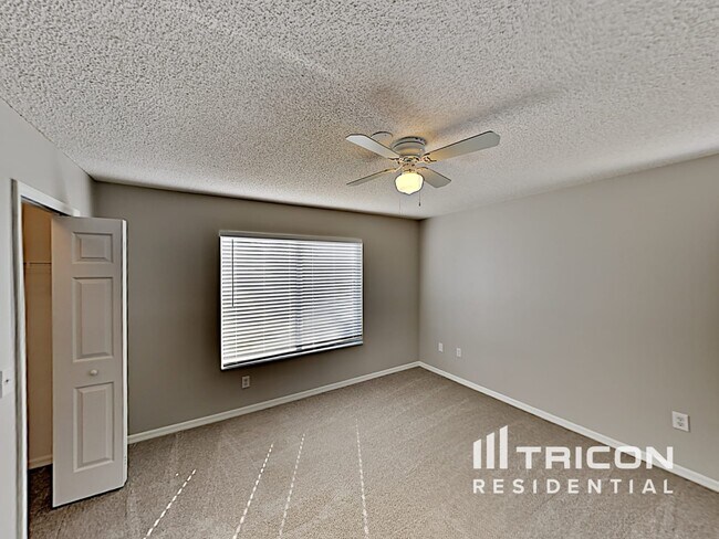 Building Photo - 4409 Reynolds Creek Ave