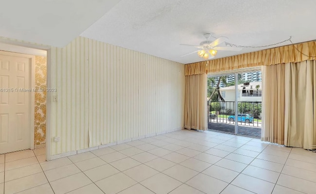 Building Photo - 1455 West Ave