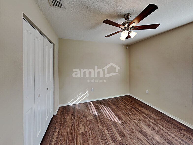 Building Photo - 10920 Pond Pine Dr