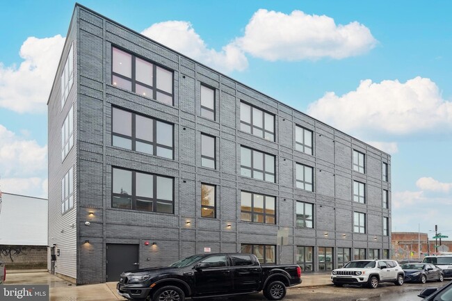 Building Photo - 2400 Frankford Ave