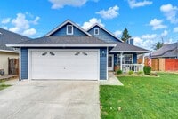 Building Photo - 209 White Oak Ln