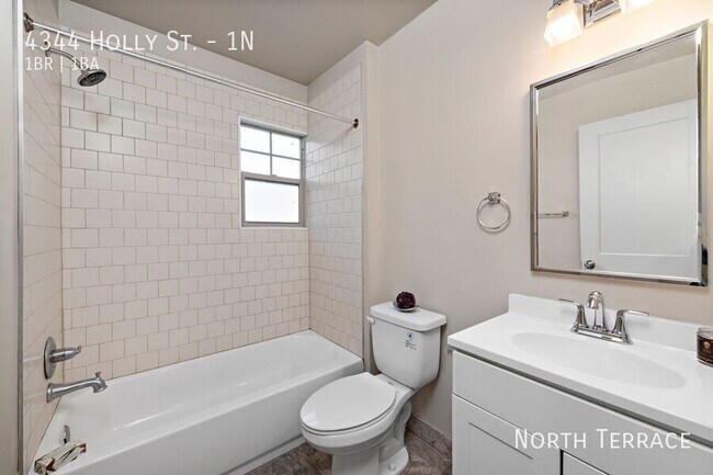 Building Photo - 4344 Holly St