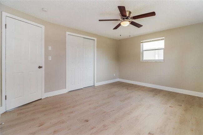 Building Photo - 4151 Ridgefield Ave