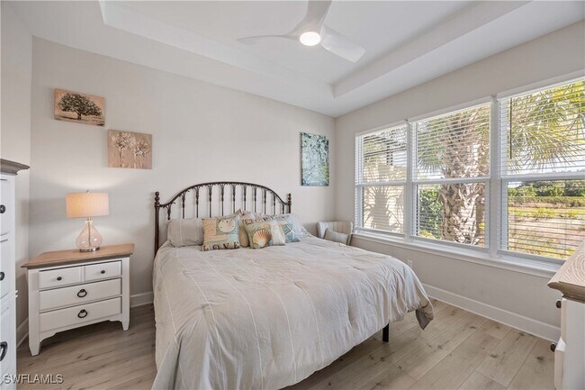 Building Photo - 8110 Calle Canovas St