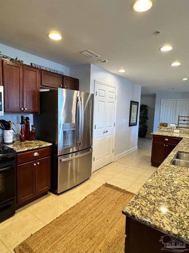 Building Photo - 1732 W County Hwy 30A