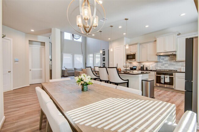 Building Photo - 7314 Kingbird Cv Ct