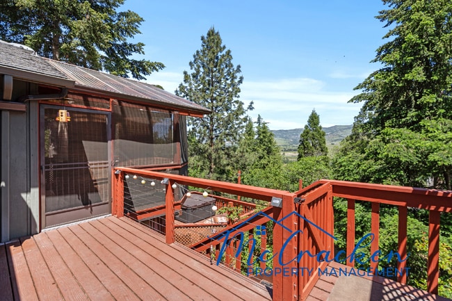 Building Photo - 430 Monte Vista Dr