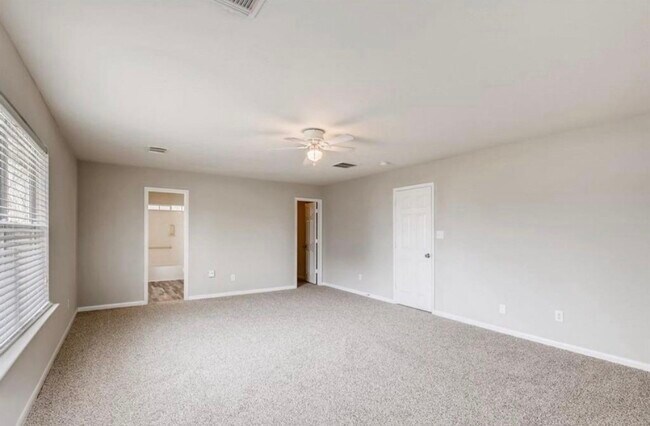 Building Photo - 17002 Westminster Village Ct