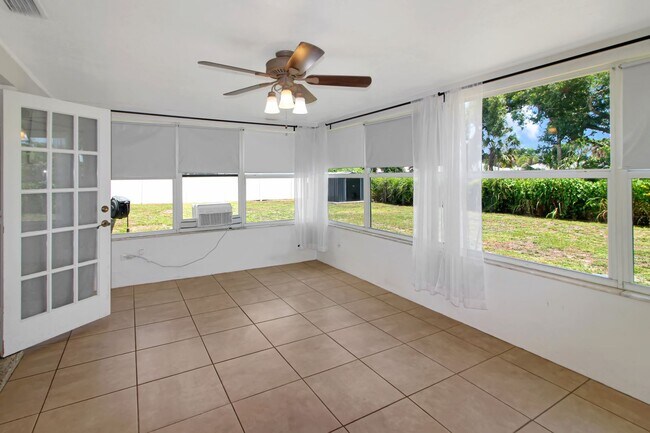 Building Photo - East Gate Annual Home for Rent