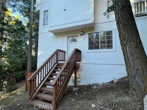 Building Photo - 375 Grandview Rd