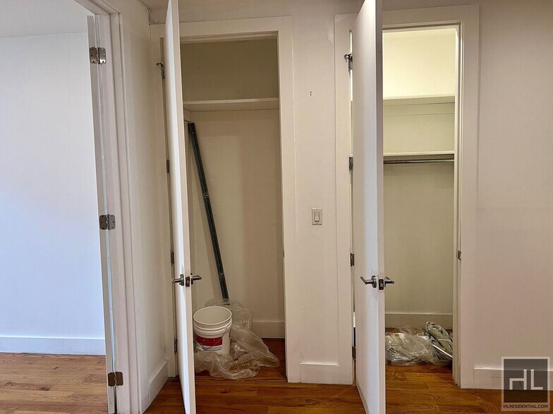 Building Photo - 2BR 1BA Pre-War Stunner On Riverside Drive w/ Laundry Room, Parking Garage & Hudson Riverfront Park