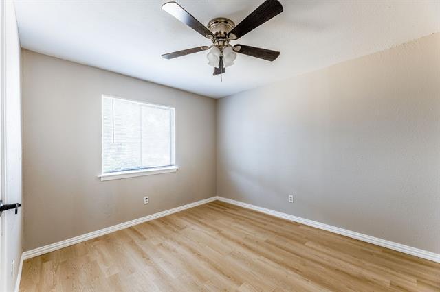 Building Photo - 1733 R Avenue