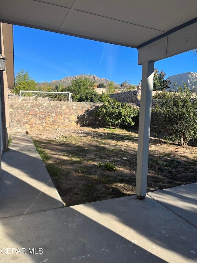 Building Photo - 6512 Dakota Ridge Dr