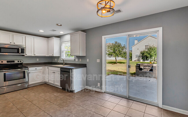 Building Photo - 132 Rocking Horse Ln