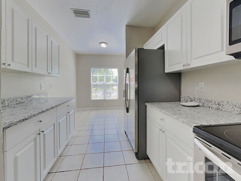 Building Photo - 1816 Coyote Pl
