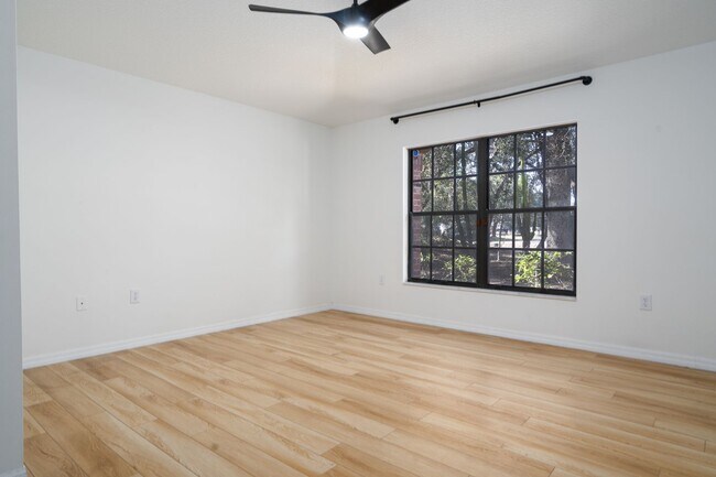 Building Photo - Wonderful