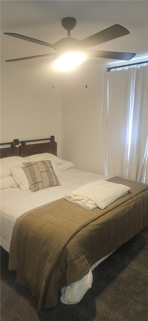 Building Photo - 1290 N Sang Ave