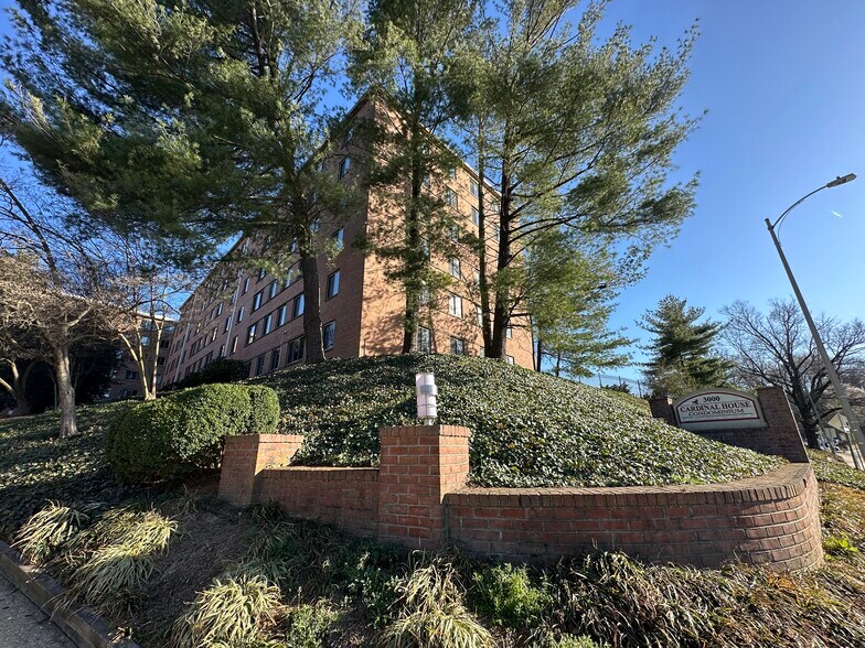 Building Photo - 3000 Spout Run Pky
