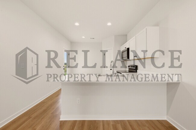 Building Photo - 157 N Gowen St