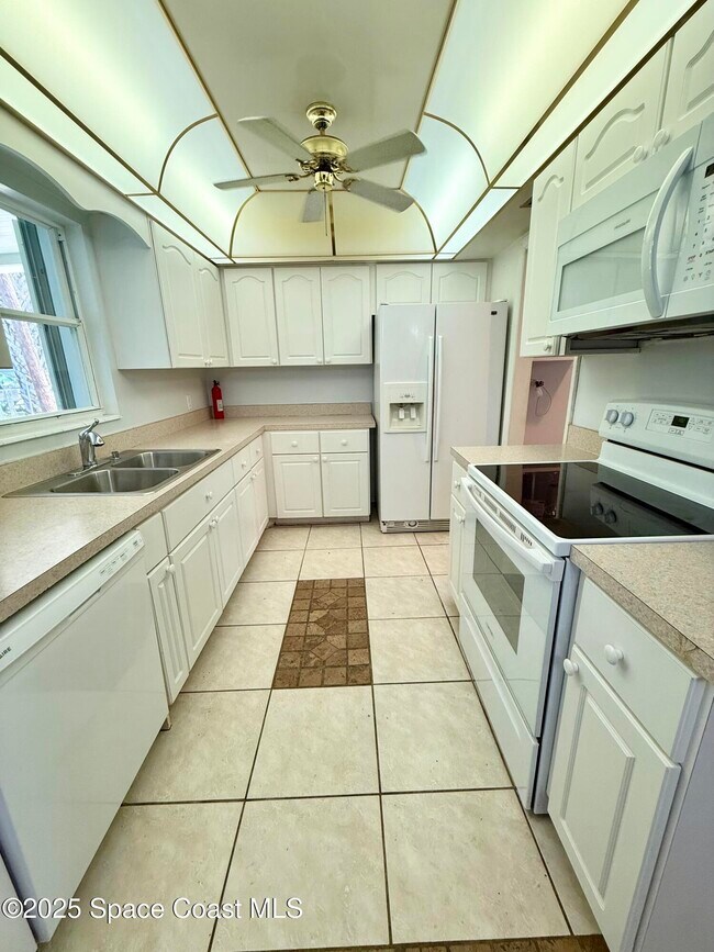 Building Photo - 2740 Choctaw Dr