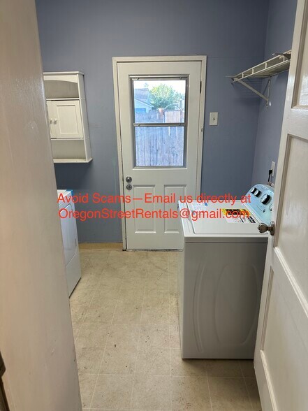 Laundry room with washer - 28 Oregon St