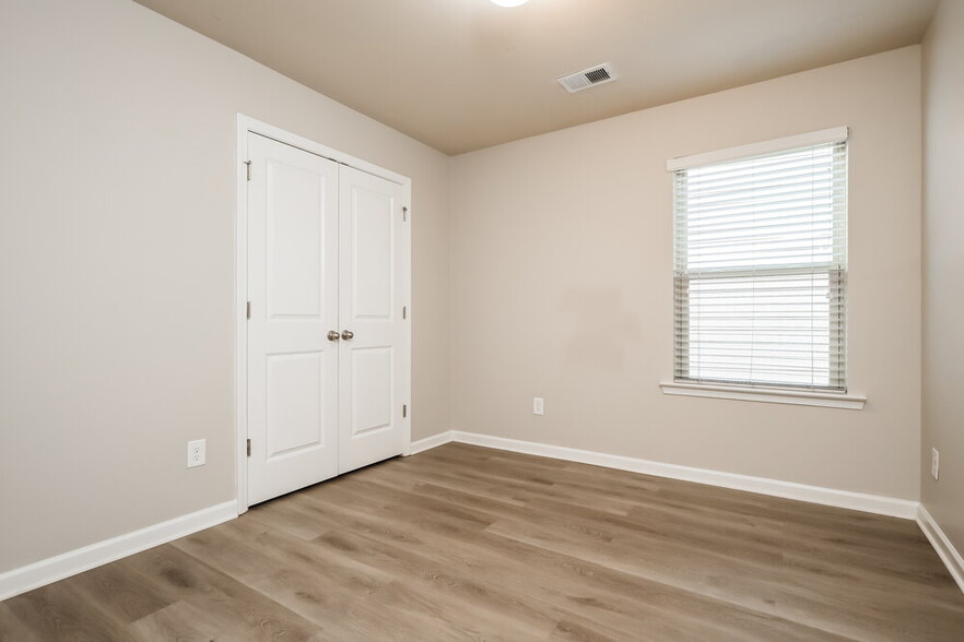 Building Photo - 336 Rankin Cir