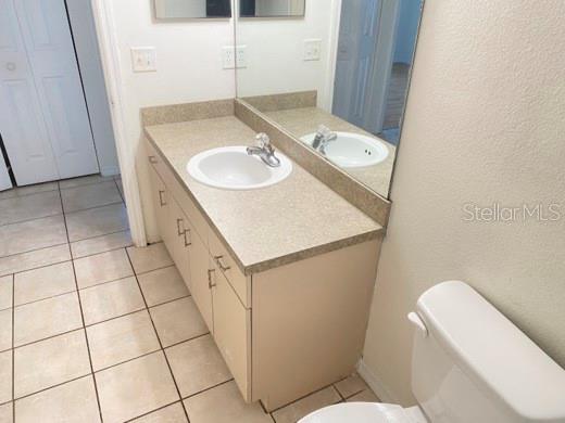 Building Photo - 10228 Summerview Cir