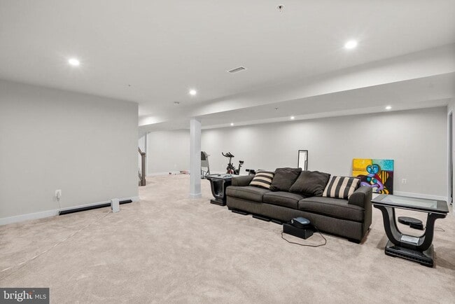 Building Photo - 2430 Steamboat Wy