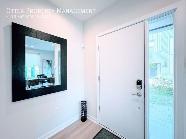 Building Photo - 3110 Evergreen Walk