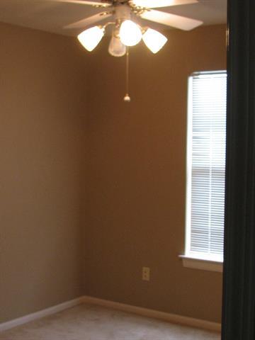 Building Photo - 4112 Guthrie Dr