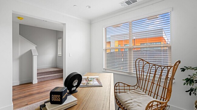 Building Photo - 2806 Chattleton Ln