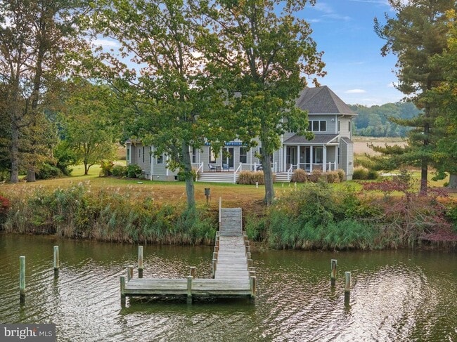 Building Photo - 1576 Bay Head Rd