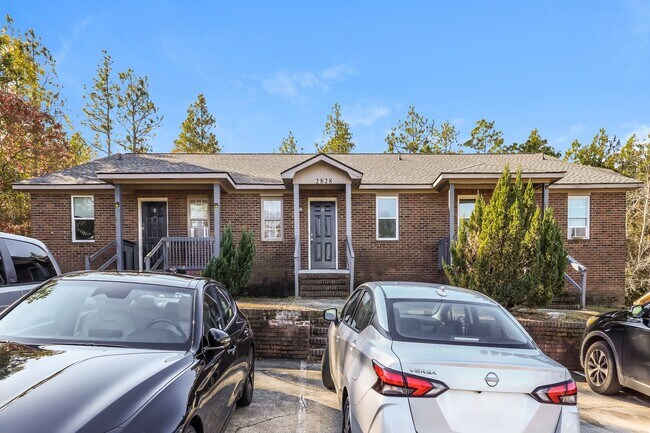 Building Photo - 2828 Lumpkin Rd