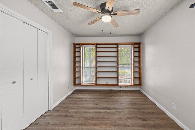 Building Photo - 7506 Glenhill Rd
