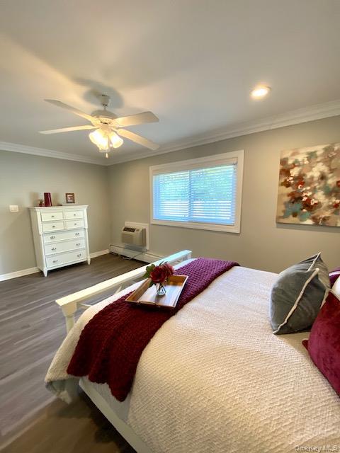 Building Photo - 250 River Ave