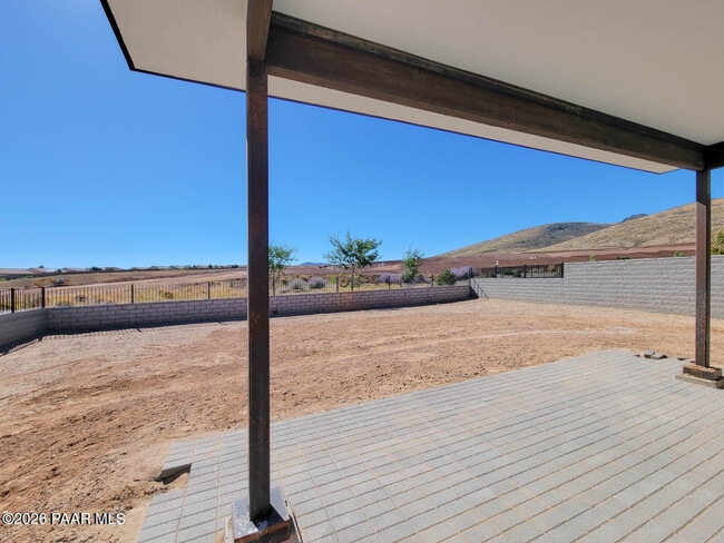 Building Photo - 5898 E Killen Loop