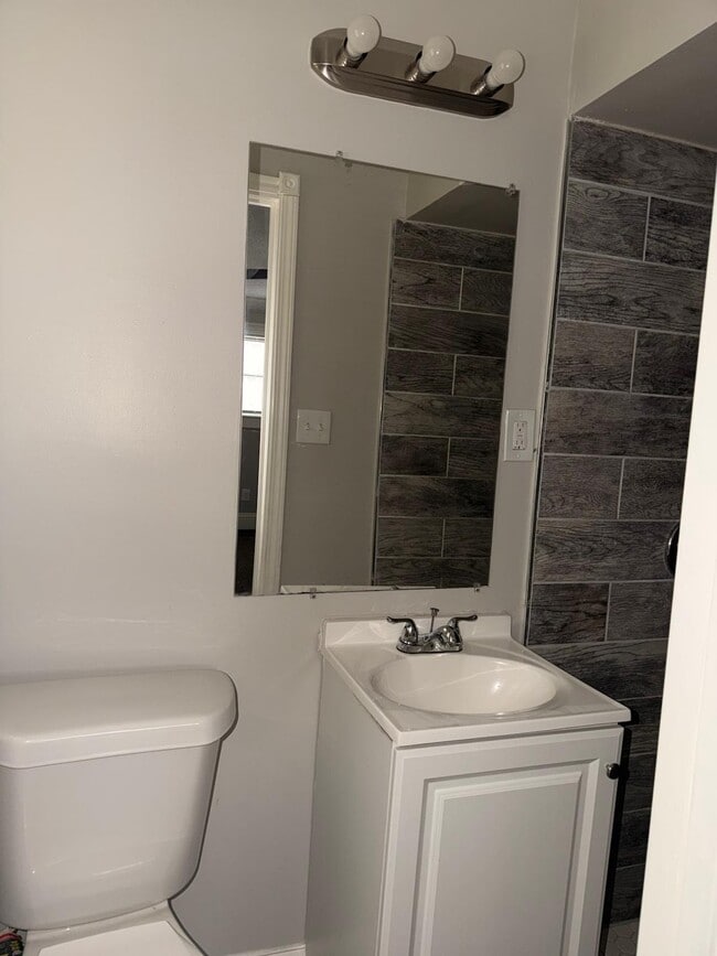 Building Photo - 9105 W 36th St