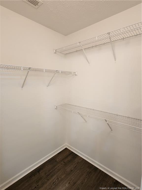 Building Photo - 3347 Broomsgrove Dr