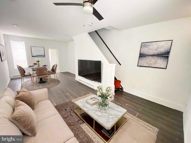 Building Photo - 3329 Malta St